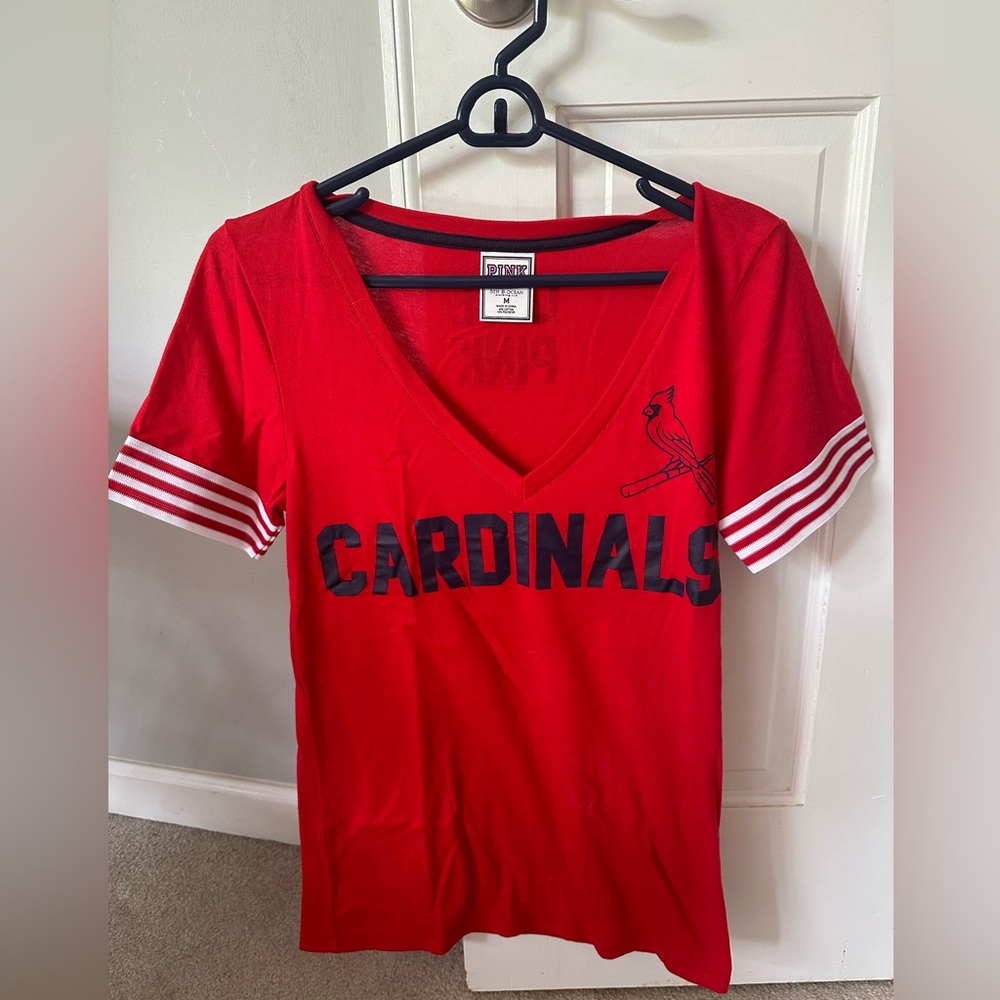 Womens St. Louis Cardinals V neck Tee